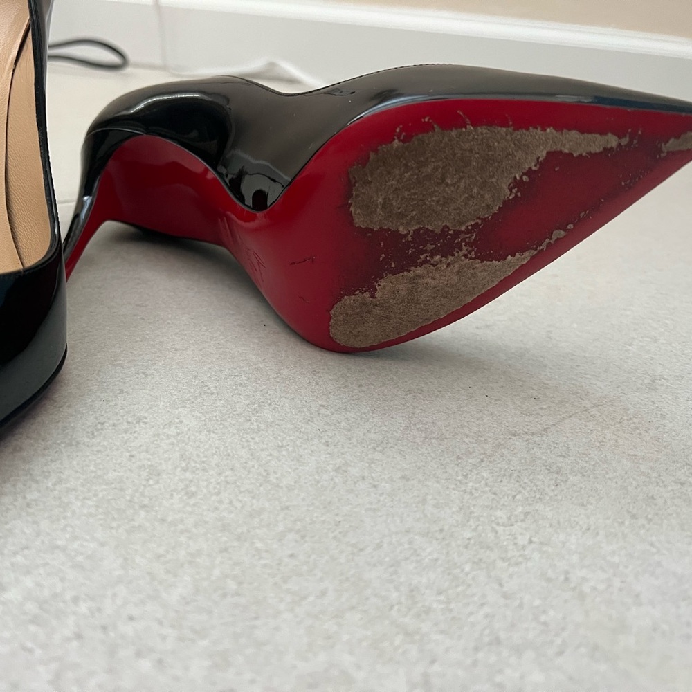 Christian Louboutin Glossy Black Heels - Picture 4 of 6